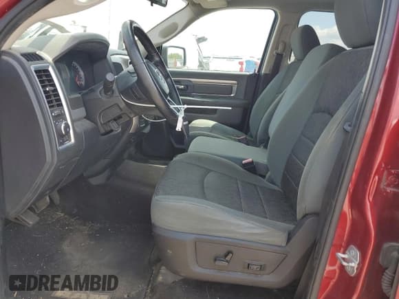 ✅ 2015 Ram 1500 Big Horn • VIN: 1C6RR7LT0FS689084 • Лот: 68748715. Опубликован ранее на Copart с пробегом 193 127 миль. Бесплатный доступ к архиву аукционных продаж из США и подробный отчёт об истории автомобиля на DreamBid. Изображение 7.