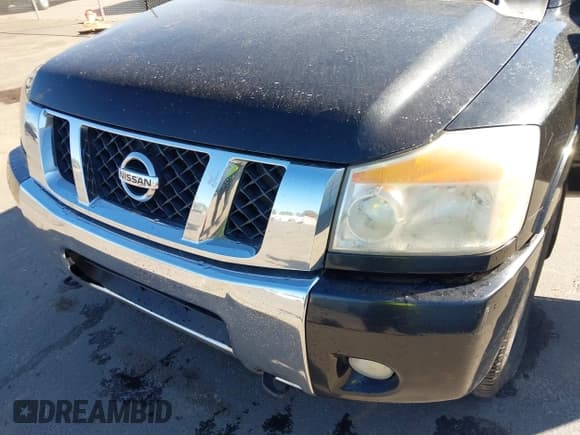 ✅ 2008 Nissan Titan XE • VIN: 1N6AA07C08N324580 • Lot: 43480363. Wystawiony na IAAI z przebiegiem 260 878 mil. Bezpłatny archiwum sprzedaży aukcyjnych z USA i szczegółowy raport historii pojazdu na DreamBid. Zdjęcie 6.