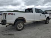 ✅ 2017 Ford F-250 XLT • VIN: 1FT7X2B64HED57915 • Lot: 70086175. Wystawiony na Copart z przebiegiem 144 664 mil. Bezpłatny archiwum sprzedaży aukcyjnych z USA i szczegółowy raport historii pojazdu na DreamBid. Zdjęcie 3.