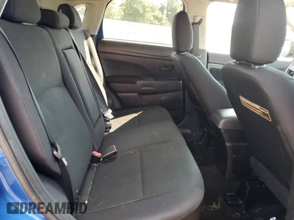 2015 Mitsubishi Outlander ES с VIN 4A4AR3AU0FE040872, выставлен на аукционе Copart как лот 69992485 с пробегом 117 674 миль миль и Списание • Salvage title. История ставок и продаж доступна на DreamBid. Изображение 11.