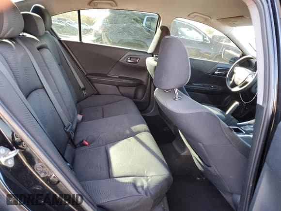 ✅ 2016 Honda Accord LX • VIN: 1HGCR2F33GA110255 • Лот: 91458795. Опубликован ранее на Copart с пробегом 202 346 миль. Бесплатный доступ к архиву аукционных продаж из США и подробный отчёт об истории автомобиля на DreamBid. Изображение 10.