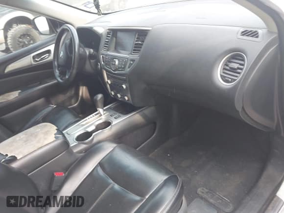 ✅ 2018 Nissan Pathfinder S • VIN: 5N1DR2MN5JC647644 • Лот: 42343974. Опубликован ранее на IAAI с пробегом 227 221 миль. Бесплатный доступ к архиву аукционных продаж из США и подробный отчёт об истории автомобиля на DreamBid. Изображение 5.