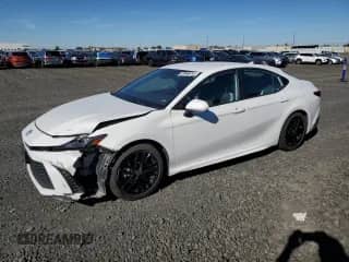 2025 Toyota Camry SE with VIN 4T1DAACK6SU604063, listed as a Copart auction lot 85727535 with 10,767 mi miles and Salvage title. Bid and sale history available at DreamBid. Image 1.