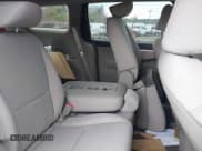 ✅ 2021 Kia Sedona LX • VIN: KNDMB5C11M6675162 • Lot: 42115570. Listed on IAAI with 47,247 mi. Free auction sales archive from the USA and detailed vehicle history report at DreamBid. Image 8.