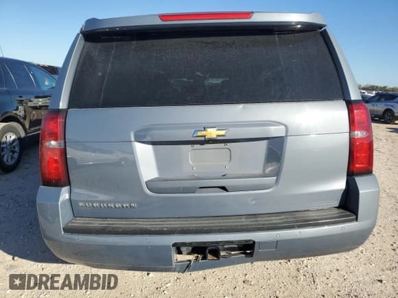 ✅ 2016 Chevrolet Suburban LT • VIN: 1GNSCHKC5GR141844 • Lot: 80741444. Wystawiony na Copart z przebiegiem 274 657 mil. Bezpłatny archiwum sprzedaży aukcyjnych z USA i szczegółowy raport historii pojazdu na DreamBid. Zdjęcie 6.