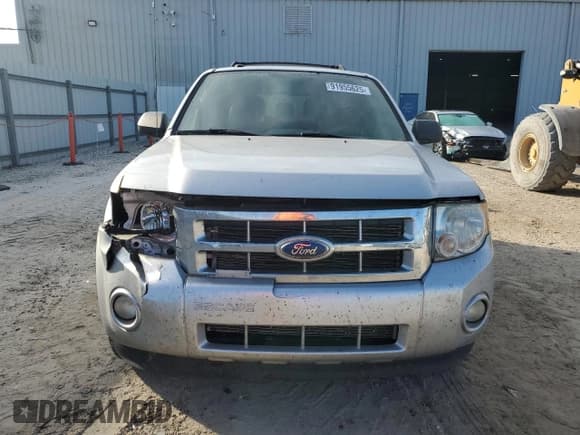 ✅ 2012 Ford Escape XLT • VIN: 1FMCU9DG1CKB61670 • Lot: 91955625. Wystawiony na Copart z przebiegiem 159 473 mil. Bezpłatny archiwum sprzedaży aukcyjnych z USA i szczegółowy raport historii pojazdu na DreamBid. Zdjęcie 5.
