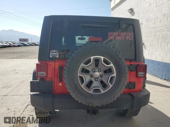 ✅ 2017 Jeep Wrangler Unlimited Rubicon • VIN: 1C4HJWFG3HL712519 • Lot: 80512005. Listed on Copart with 133,680 mi. Free auction sales archive from the USA and detailed vehicle history report at DreamBid. Image 6.
