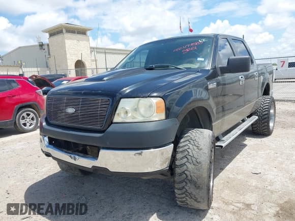 ✅ 2005 Ford F-150 XLT • VIN: 1FTRW12W65FA60527 • Lot: 42674080. Wystawiony na IAAI z przebiegiem 203 795 mil. Bezpłatny archiwum sprzedaży aukcyjnych z USA i szczegółowy raport historii pojazdu na DreamBid. Zdjęcie 6.