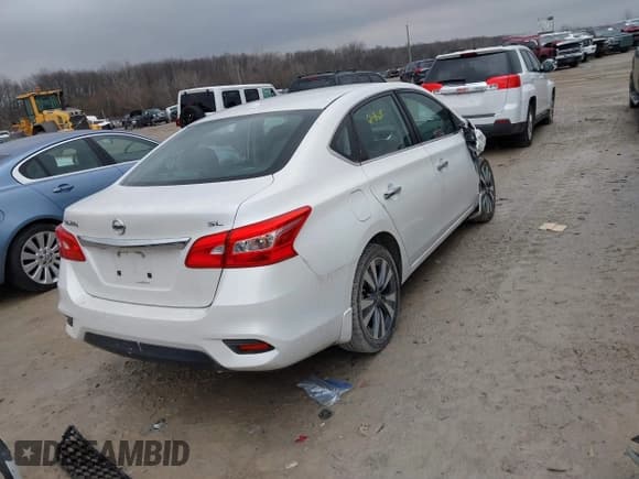 ✅ 2016 Nissan Sentra SV • VIN: 3N1AB7AP4GY289177 • Лот: 41571346. Опубликован ранее на IAAI с пробегом 43 387 миль. Бесплатный доступ к архиву аукционных продаж из США и подробный отчёт об истории автомобиля на DreamBid. Изображение 4.