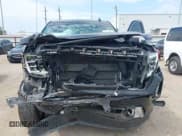 ✅ 2021 GMC Sierra 1500 Denali • VIN: 3GTP8FED4MG233984 • Lot: 43056259. Wystawiony na IAAI z przebiegiem 72 256 mil. Bezpłatny archiwum sprzedaży aukcyjnych z USA i szczegółowy raport historii pojazdu na DreamBid. Zdjęcie 6.