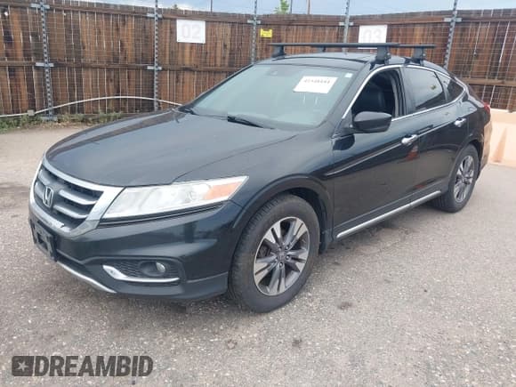 ✅ 2014 Honda Crosstour EX-L • VIN: 5J6TF2H57EL002688 • Lot: 42348181. Wystawiony na IAAI z przebiegiem 289 144 mil. Bezpłatny archiwum sprzedaży aukcyjnych z USA i szczegółowy raport historii pojazdu na DreamBid. Zdjęcie 2.