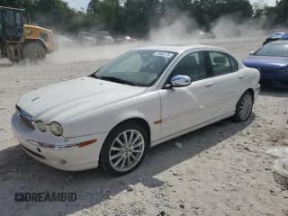 ✅ 2007 Jaguar X-Type • VIN: SAJWA51A17WJ15355 • Lot: 70905775. Wystawiony na Copart z przebiegiem 113 000 mil. Bezpłatny archiwum sprzedaży aukcyjnych z USA i szczegółowy raport historii pojazdu na DreamBid. Zdjęcie 1.