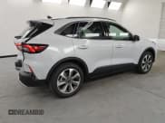 ✅ 2025 Ford Escape Platinum • VIN: 1FMCU9JA3SUB45585 • Lot: 71767575. Wystawiony na Copart z przebiegiem 4 632 mil. Bezpłatny archiwum sprzedaży aukcyjnych z USA i szczegółowy raport historii pojazdu na DreamBid. Zdjęcie 3.