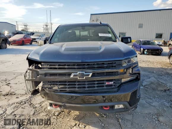 2019 Chevrolet Silverado 1500 LT Trail Boss with VIN 1GCPYFED7KZ292802, listed as a Copart auction lot 69352035 with 57,146 mi miles and Salvage title. Bid and sale history available at DreamBid. Image 5.