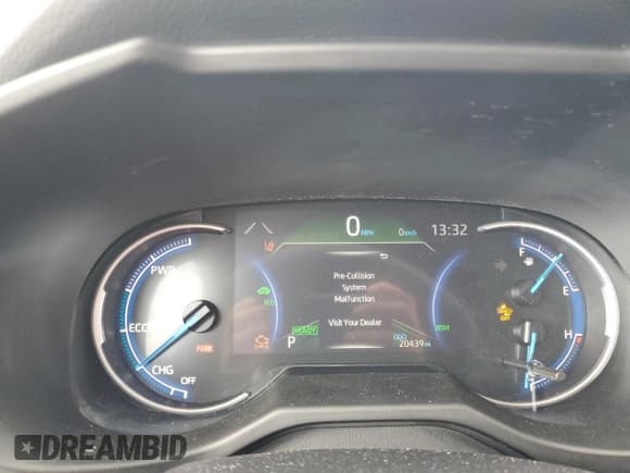 ✅ 2025 Toyota RAV4 Hybrid SE • VIN: 4T3T6RFV7SU176335 • Лот: 86524065. Опубликован ранее на Copart с пробегом 20 439 миль. Бесплатный доступ к архиву аукционных продаж из США и подробный отчёт об истории автомобиля на DreamBid. Изображение 9.