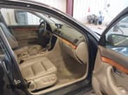 ✅ 2003 Audi A4 3.0L • VIN: WAULT68E73A214261 • Lot: 42078401. Wystawiony na IAAI z przebiegiem 279 424 mil. Bezpłatny archiwum sprzedaży aukcyjnych z USA i szczegółowy raport historii pojazdu na DreamBid. Zdjęcie 5.