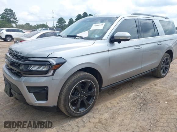 ✅ 2024 Ford Expedition Max Limited • VIN: 1FMJK2A82REA00401 • Lot: 42414932. Listed on IAAI with 26,060 mi. Free auction sales archive from the USA and detailed vehicle history report at DreamBid. Image 2.