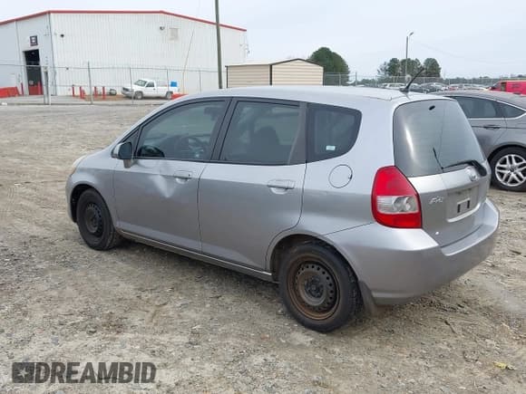 ✅ 2007 Honda Fit • VIN: JHMGD38457S036081 • Лот: 43832288. Опубликован ранее на IAAI с пробегом 16 751 миль. Бесплатный доступ к архиву аукционных продаж из США и подробный отчёт об истории автомобиля на DreamBid. Изображение 3.