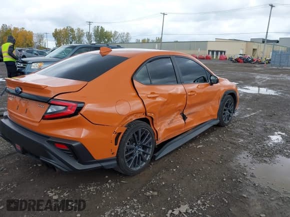 ✅ 2023 Subaru WRX Premium • VIN: JF1VBAF69P9807467 • Lot: 43533117. Listed on IAAI with 52,631 mi. Free auction sales archive from the USA and detailed vehicle history report at DreamBid. Image 4.