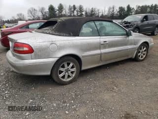 ✅ 2001 Volvo C70 • VIN: YV1NC56DX1J022713 • Лот: 49164995. Опубликован ранее на Copart с пробегом 93 461 миль. Бесплатный доступ к архиву аукционных продаж из США и подробный отчёт об истории автомобиля на DreamBid. Изображение 3.