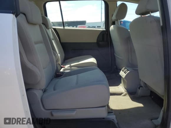 ✅ 2010 Mazda 5 Sport • VIN: JM1CR2W30A0380250 • Лот: 52399455. Опубликован ранее на Copart с пробегом 126 653 миль. Бесплатный доступ к архиву аукционных продаж из США и подробный отчёт об истории автомобиля на DreamBid. Изображение 11.