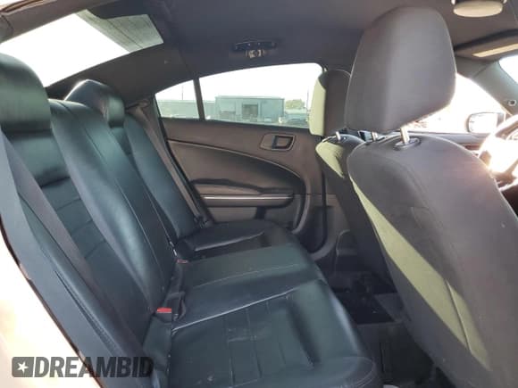 ✅ 2015 Dodge Charger Police • VIN: 2C3CDXAGXFH833464 • Лот: 82651245. Опубликован ранее на Copart с пробегом 142 102 миль. Бесплатный доступ к архиву аукционных продаж из США и подробный отчёт об истории автомобиля на DreamBid. Изображение 10.