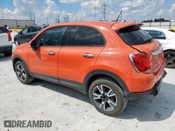 ✅ 2017 FIAT 500X Pop • VIN: ZFBCFYAB6HP610386 • Lot: 71245705. Wystawiony na Copart z przebiegiem 87 652 mil. Bezpłatny archiwum sprzedaży aukcyjnych z USA i szczegółowy raport historii pojazdu na DreamBid. Zdjęcie 2.