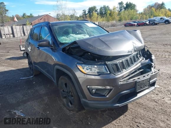 ✅ 2019 Jeep Compass Latitude • VIN: 3C4NJDBB9KT724350 • Lot: 43427895. Listed on IAAI with Not provided. Free auction sales archive from the USA and detailed vehicle history report at DreamBid. Image 13.