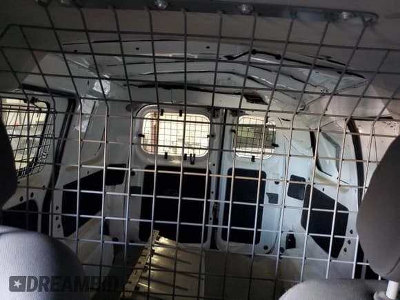 ✅ 2018 Chevrolet City Express Cargo LS • VIN: 3N63M0YN6JK696467 • Lot: 68788435. Wystawiony na Copart z przebiegiem Nie podano. Bezpłatny archiwum sprzedaży aukcyjnych z USA i szczegółowy raport historii pojazdu na DreamBid. Zdjęcie 10.