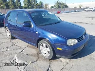 ✅ 2001 Volkswagen Golf • VIN: 9BWBT61J514073410 • Lot: 43314997. Wystawiony na IAAI z przebiegiem 245 540 mil. Bezpłatny archiwum sprzedaży aukcyjnych z USA i szczegółowy raport historii pojazdu na DreamBid. Zdjęcie 1.