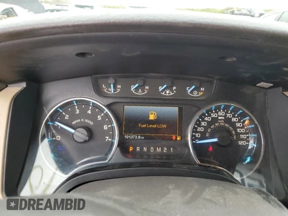 ✅ 2012 Ford F-150 XL • VIN: 1FTVW1ET8CKD30443 • Lot: 47775484. Wystawiony na Copart z przebiegiem 191 373 mil. Bezpłatny archiwum sprzedaży aukcyjnych z USA i szczegółowy raport historii pojazdu na DreamBid. Zdjęcie 9.