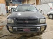 ✅ 1998 Infiniti QX4 • VIN: JNRAR05Y9WW035599 • Лот: 94093875. Опубликован ранее на Copart с пробегом 140 871 миль. Бесплатный доступ к архиву аукционных продаж из США и подробный отчёт об истории автомобиля на DreamBid. Изображение 5.