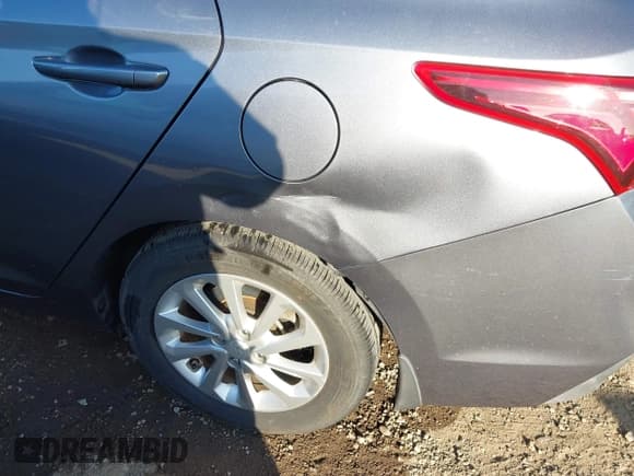 ✅ 2018 Hyundai Accent SE • VIN: 3KPC24A34JE021157 • Лот: 43666917. Опубликован ранее на IAAI с пробегом 109 082 миль. Бесплатный доступ к архиву аукционных продаж из США и подробный отчёт об истории автомобиля на DreamBid. Изображение 6.