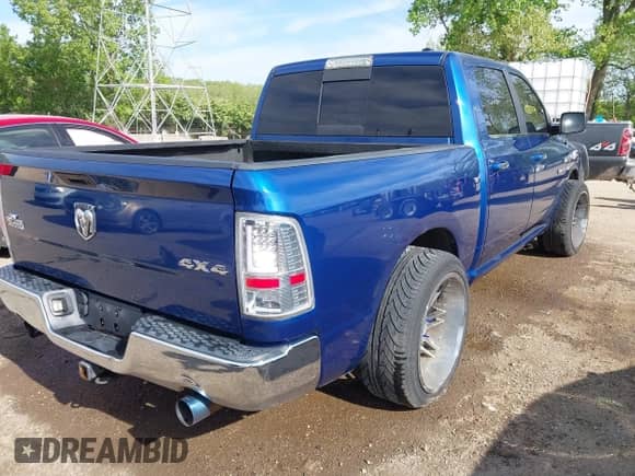 2010 Dodge 1500 Sport с VIN 1D7RV1CT5AS104029, выставлен на аукционе IAAI как лот 42203779 с пробегом 147 266 миль миль и . История ставок и продаж доступна на DreamBid. Изображение 4.