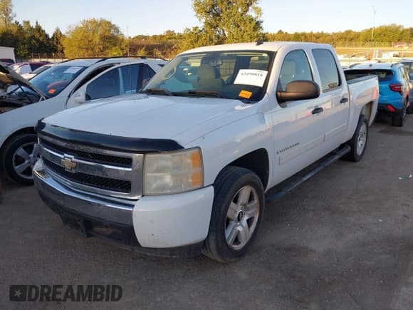 ✅ 2008 Chevrolet Silverado 1500 1LT • VIN: 3GCEC13J58G260845 • Lot: 43490818. Wystawiony na IAAI z przebiegiem 250 792 mil. Bezpłatny archiwum sprzedaży aukcyjnych z USA i szczegółowy raport historii pojazdu na DreamBid. Zdjęcie 17.