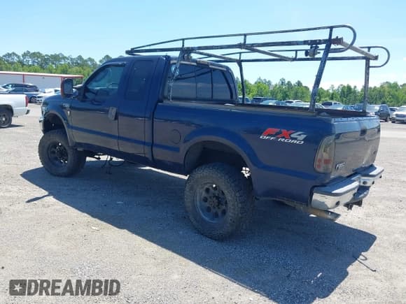 ✅ 2004 Ford F-350 XL • VIN: 1FTSX31L64EC04423 • Lot: 42159113. Wystawiony na IAAI z przebiegiem 353 882 mil. Bezpłatny archiwum sprzedaży aukcyjnych z USA i szczegółowy raport historii pojazdu na DreamBid. Zdjęcie 3.