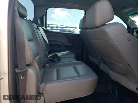 ✅ 2018 Chevrolet Silverado 2500HD Work Truck • VIN: 1GC1CUEY3JF262093 • Лот: 48586305. Опубликован ранее на Copart с пробегом 163 225 миль. Бесплатный доступ к архиву аукционных продаж из США и подробный отчёт об истории автомобиля на DreamBid. Изображение 10.