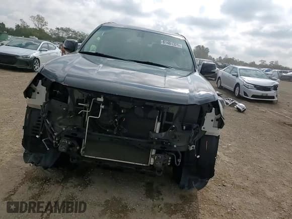 ✅ 2014 Lexus GX 460 Luxury • VIN: JTJJM7FXXE5070232 • Lot: 81481325. Wystawiony na Copart z przebiegiem 133 803 mil. Bezpłatny archiwum sprzedaży aukcyjnych z USA i szczegółowy raport historii pojazdu na DreamBid. Zdjęcie 15.