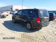 ✅ 2011 Honda Pilot LX • VIN: 5FNYF3H21BB045140 • Lot: 43669237. Listed on IAAI with 274,102 mi. Free auction sales archive from the USA and detailed vehicle history report at DreamBid. Image 3.