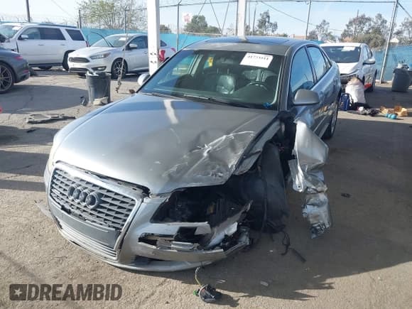 ✅ 2006 Audi A8 4.2L • VIN: WAULL44E16N024172 • Lot: 41773511. Wystawiony na IAAI z przebiegiem 136 917 mil. Bezpłatny archiwum sprzedaży aukcyjnych z USA i szczegółowy raport historii pojazdu na DreamBid. Zdjęcie 17.