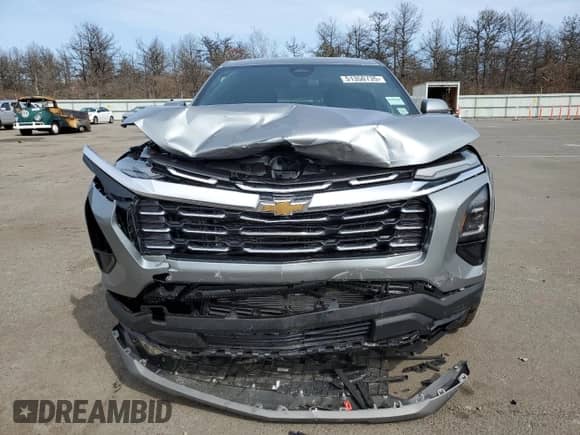 2025 Chevrolet Equinox FWD LT z VIN 3GNAXHEG5SL189293, wystawiony jako Copart lot #51350735 z przebiegiem 1 763 mil mil oraz Szkoda całkowita • Salvage title. Historia ofert i sprzedaży dostępna na DreamBid. Obrazek 5.