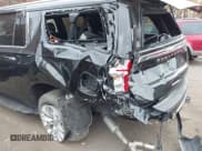 ✅ 2022 Chevrolet Suburban Premier • VIN: 1GNSKFKD2NR285297 • Lot: 43549064. Listed on IAAI with 40,644 mi. Free auction sales archive from the USA and detailed vehicle history report at DreamBid. Image 6.