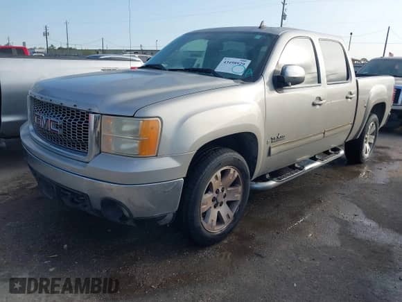 ✅ 2008 GMC Sierra 1500 SLE1 • VIN: 2GTEC13J781171948 • Lot: 43498929. Wystawiony na IAAI z przebiegiem 261 843 mil. Bezpłatny archiwum sprzedaży aukcyjnych z USA i szczegółowy raport historii pojazdu na DreamBid. Zdjęcie 2.