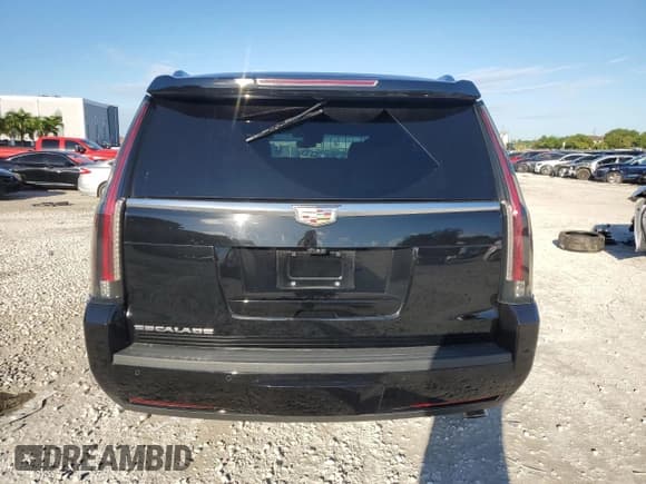 ✅ 2020 Cadillac Escalade Luxury • VIN: 1GYS3BKJ7LR165233 • Lot: 85588735. Listed on Copart with 32,496 mi. Free auction sales archive from the USA and detailed vehicle history report at DreamBid. Image 6.