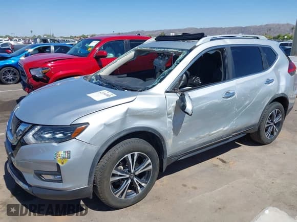 ✅ 2017 Nissan Rogue SL • VIN: 5N1AT2MVXHC881132 • Lot: 42536305. Listed on IAAI with Not provided. Free auction sales archive from the USA and detailed vehicle history report at DreamBid. Image 2.