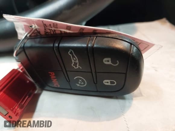 ✅ 2015 Dodge Charger RT • VIN: 2C3CDXCT7FH841015 • Лот: 43367947. Опубликован ранее на IAAI с пробегом 174 477 миль. Бесплатный доступ к архиву аукционных продаж из США и подробный отчёт об истории автомобиля на DreamBid. Изображение 11.