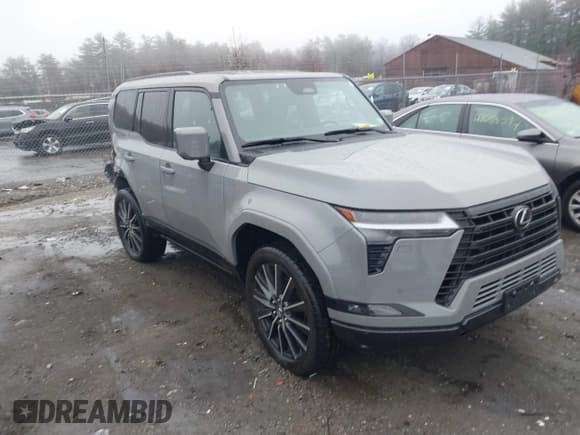 ✅ 2024 Lexus GX 550 Luxury • VIN: JTJVBCDX6R5002471 • Lot: 41014710. Wystawiony na IAAI z przebiegiem 6 804 mil. Bezpłatny archiwum sprzedaży aukcyjnych z USA i szczegółowy raport historii pojazdu na DreamBid. Zdjęcie 1.