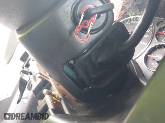 ✅ 2015 GMC Savana Cargo • VIN: 1GTW7FCF0F1903180 • Lot: 43103631. Wystawiony na IAAI z przebiegiem Nie podano. Bezpłatny archiwum sprzedaży aukcyjnych z USA i szczegółowy raport historii pojazdu na DreamBid. Zdjęcie 11.