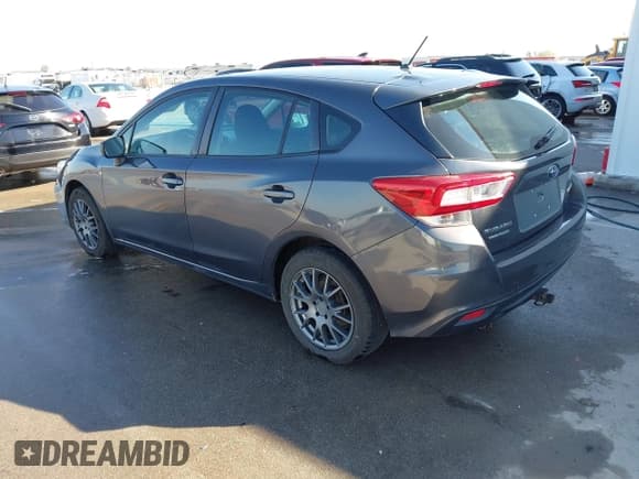 ✅ 2019 Subaru Impreza • VIN: 4S3GTAA69K3714659 • Lot: 43317977. Listed on IAAI with 116,190 mi. Free auction sales archive from the USA and detailed vehicle history report at DreamBid. Image 3.