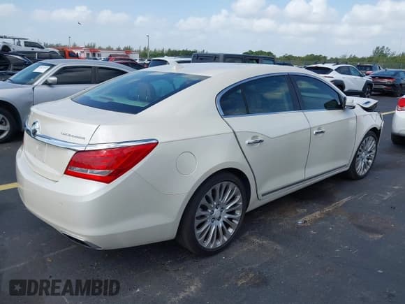✅ 2014 Buick LaCrosse Premium II • VIN: 1G4GF5G32EF151397 • Lot: 42835845. Wystawiony na IAAI z przebiegiem 78 225 mil. Bezpłatny archiwum sprzedaży aukcyjnych z USA i szczegółowy raport historii pojazdu na DreamBid. Zdjęcie 4.